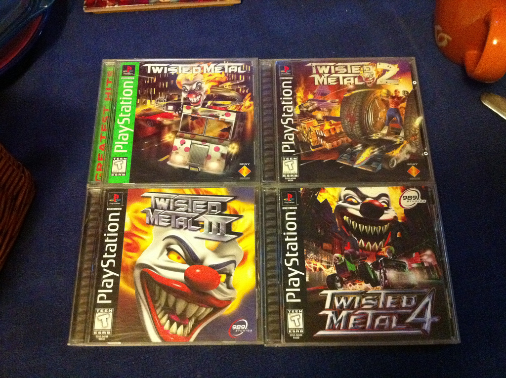 4 Twisted Metal spil til original Playstation 1