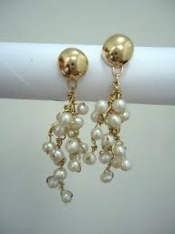 Guld øreringe med perler